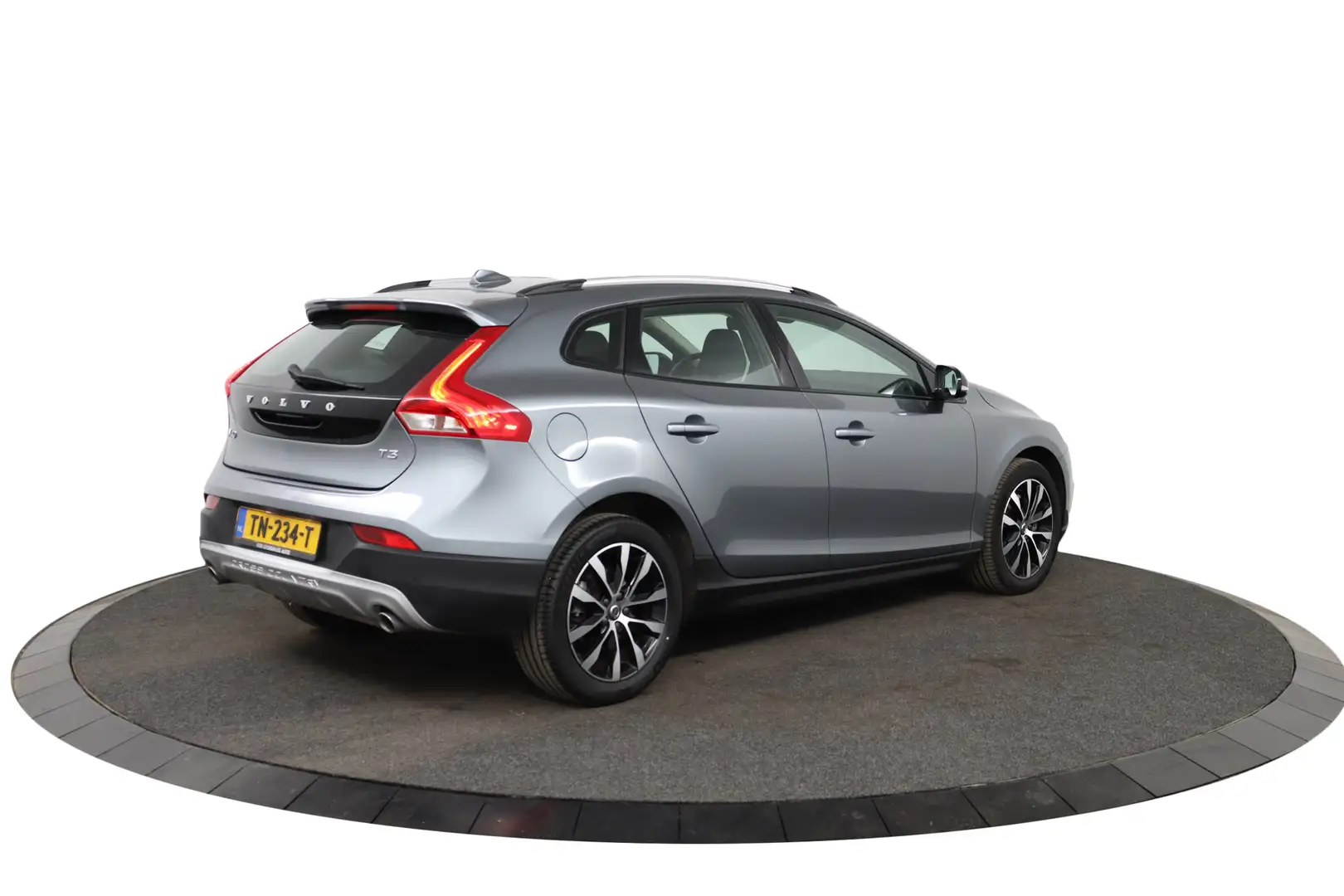 Volvo V40 Cross Country T3 Dynamic Edition Grijs - 2