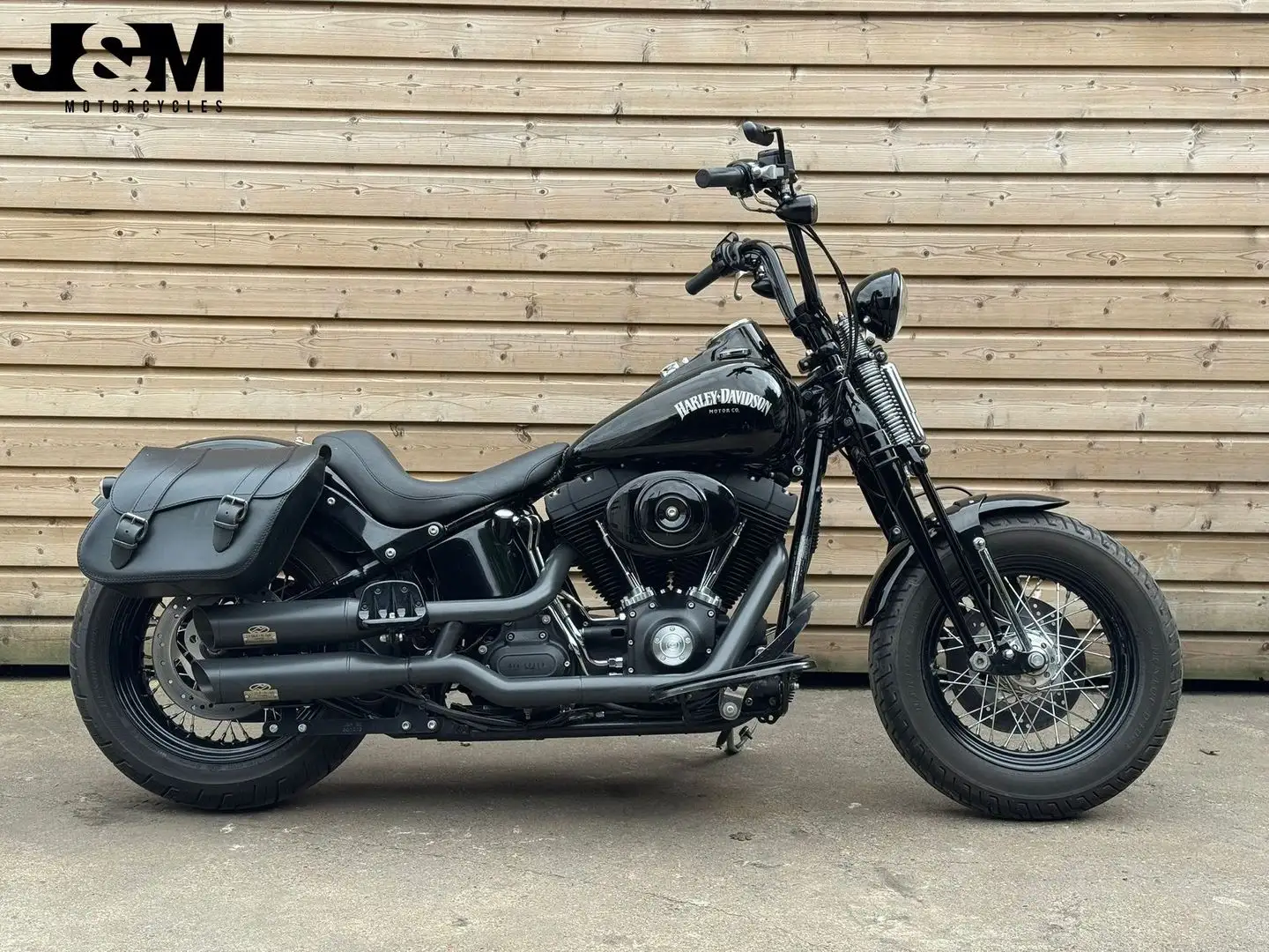 Harley-Davidson CROSS BONES FLSTSB Zwart - 1