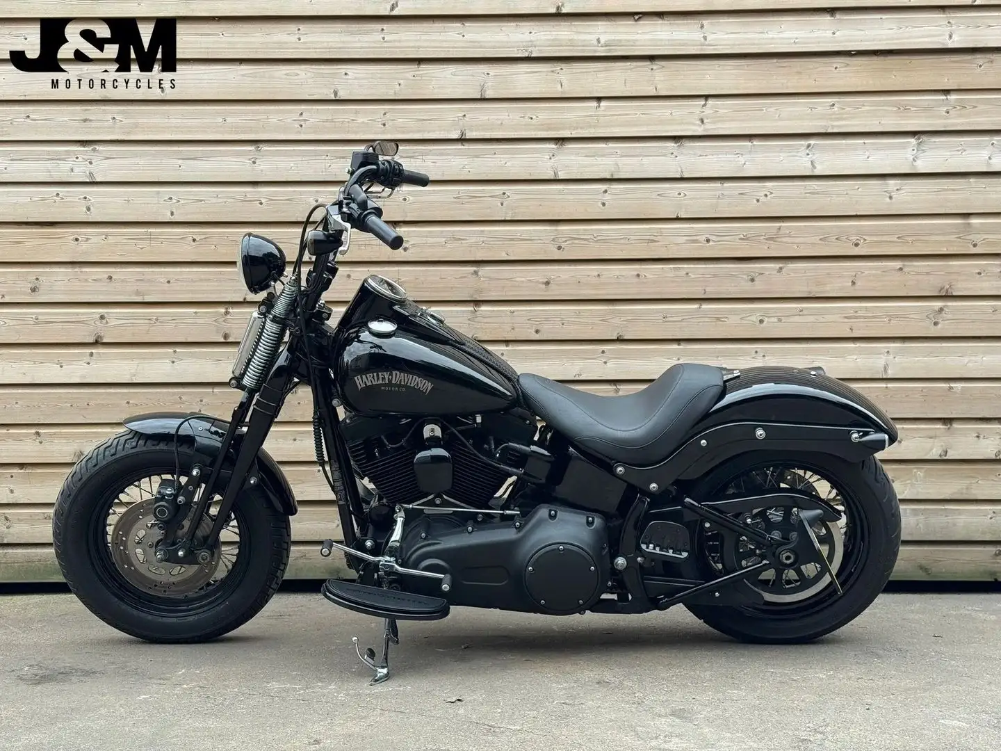 Harley-Davidson CROSS BONES FLSTSB Schwarz - 2