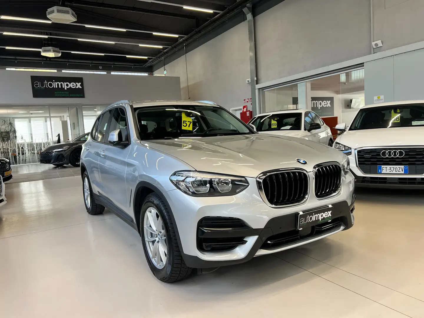 BMW X3 X3 xdrive30d mhev 48V 249cv auto 56.000KM 1PROPR Zilver - 1