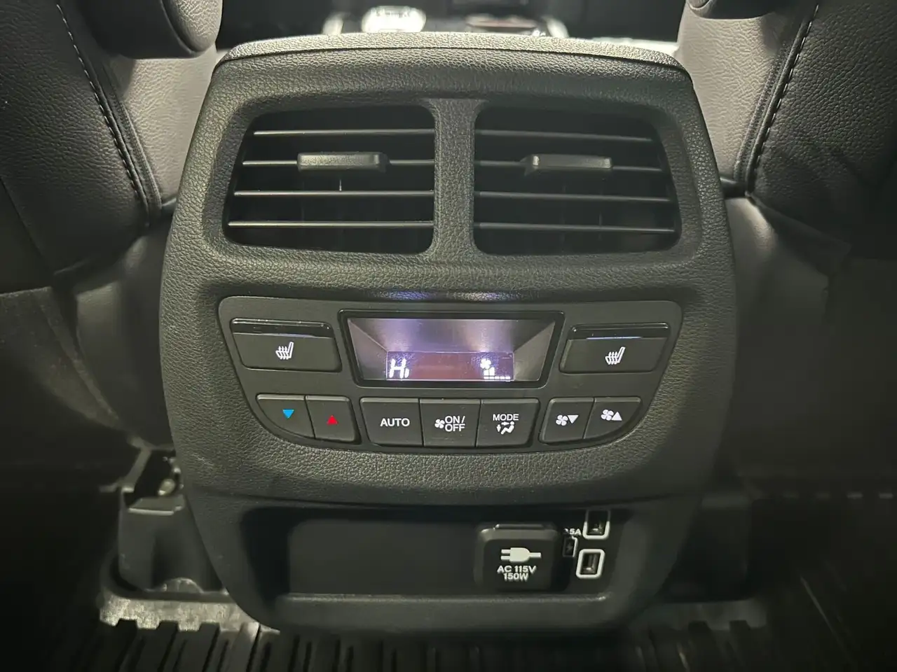 Honda Passport снимка Honda Passport