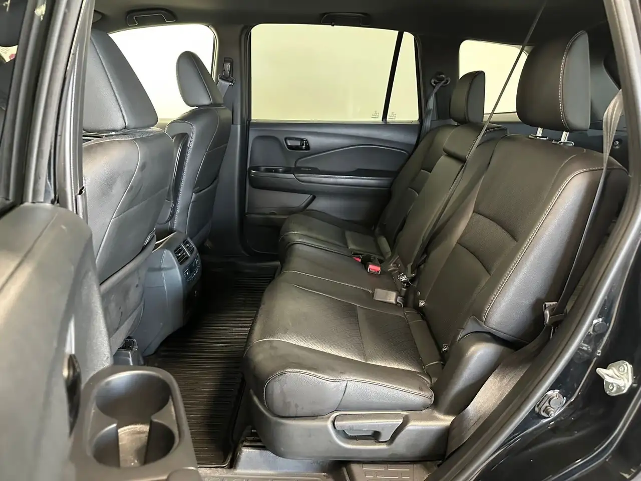 Honda Passport снимка Honda Passport