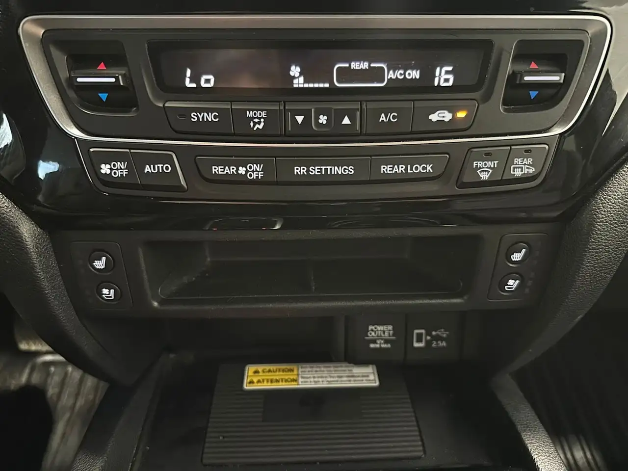Honda Passport снимка Honda Passport