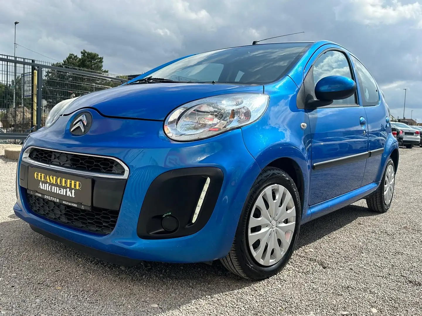 Citroen C1 1,0 Attraction Aut. **Finanzierung** Blau - 2
