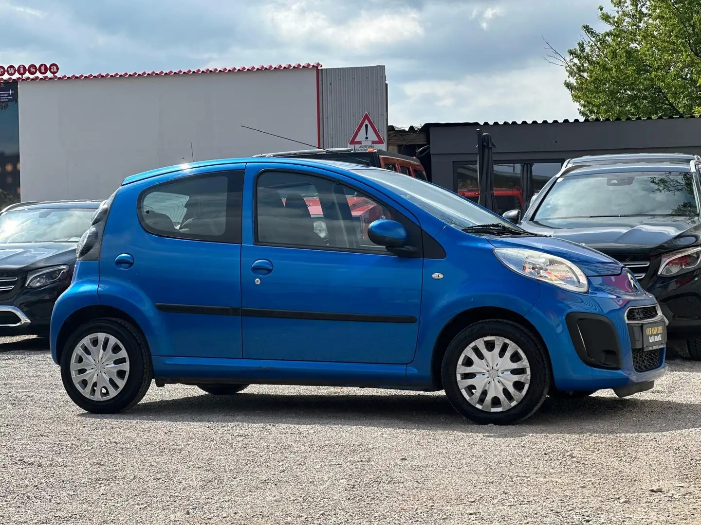 Citroen C1 1,0 Attraction Aut. **Finanzierung** Blau - 1