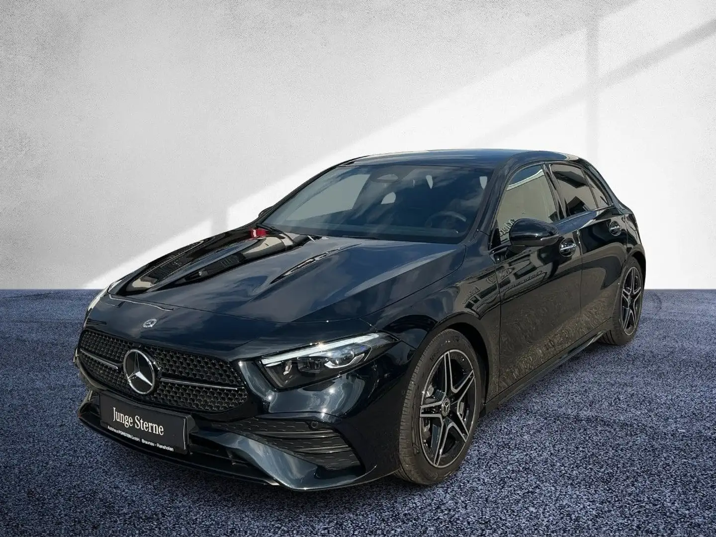 Mercedes-Benz A 180 d Österreich-Edition AMG MULTIBEAM NIGHT Schwarz - 2