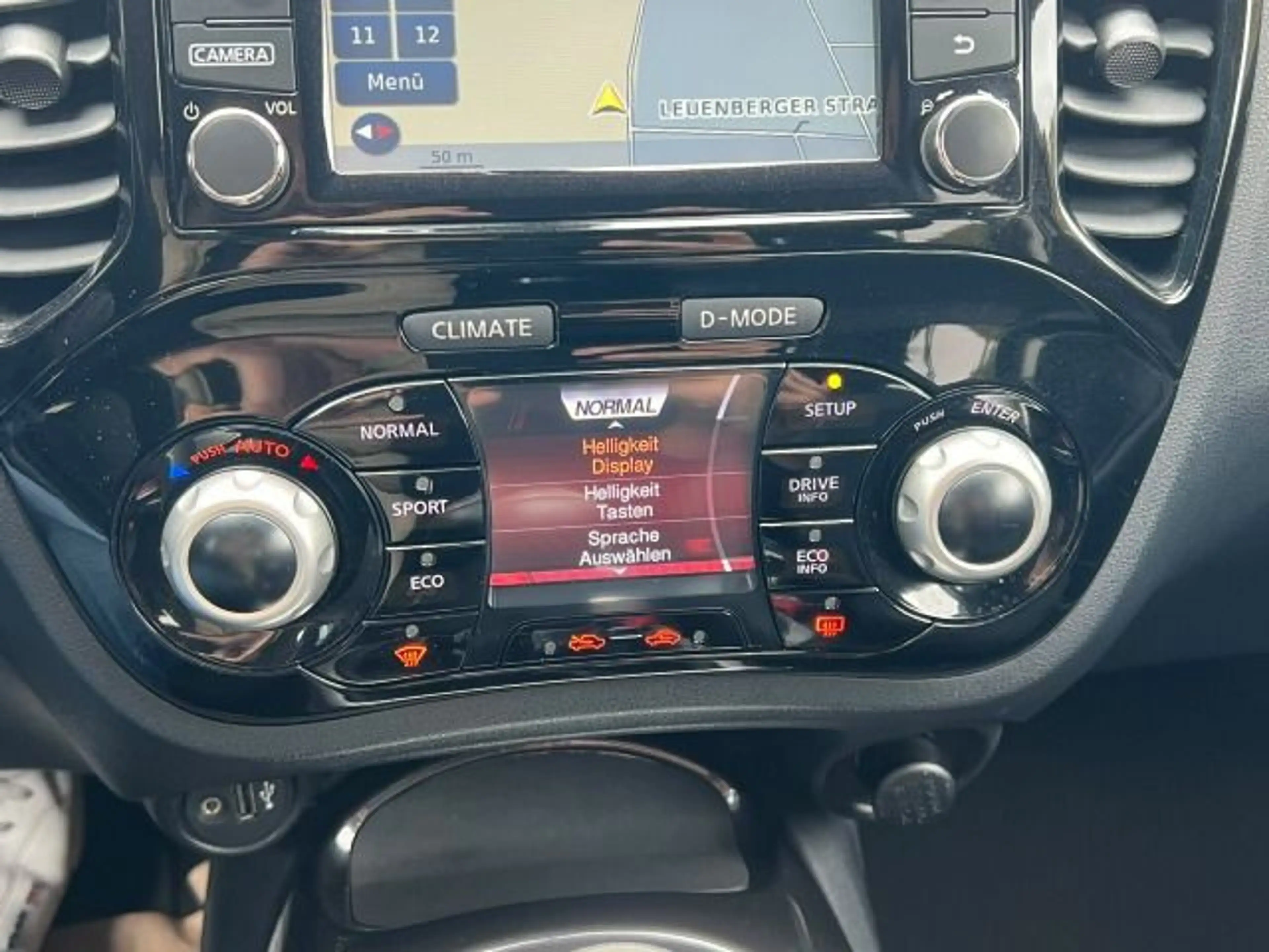 Nissan Juke 1.6 Enigma 4x2 *Allwetter* *360°* *Sitzh.* — photo 15
