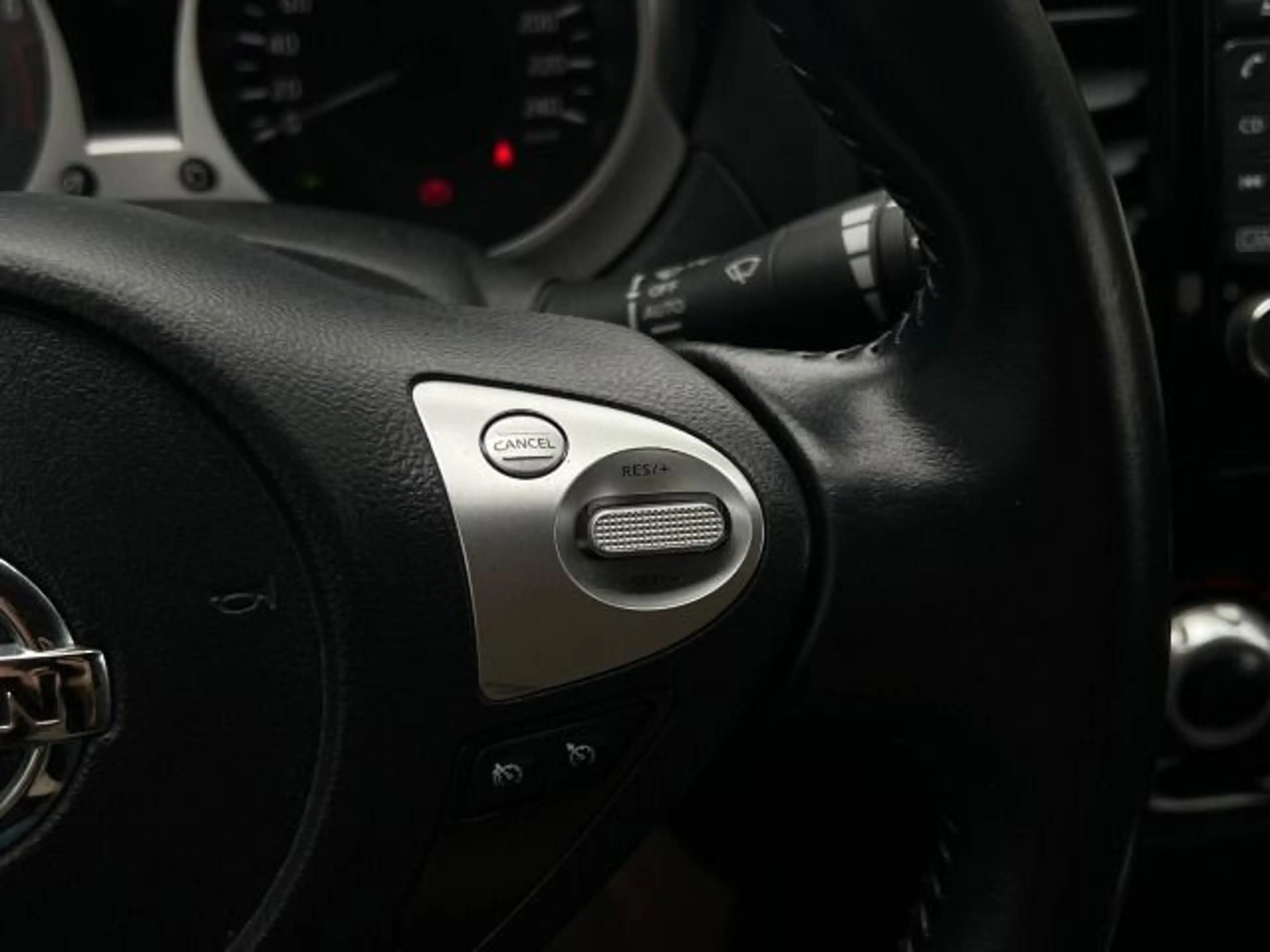 Nissan Juke 1.6 Enigma 4x2 *Allwetter* *360°* *Sitzh.* — photo 10