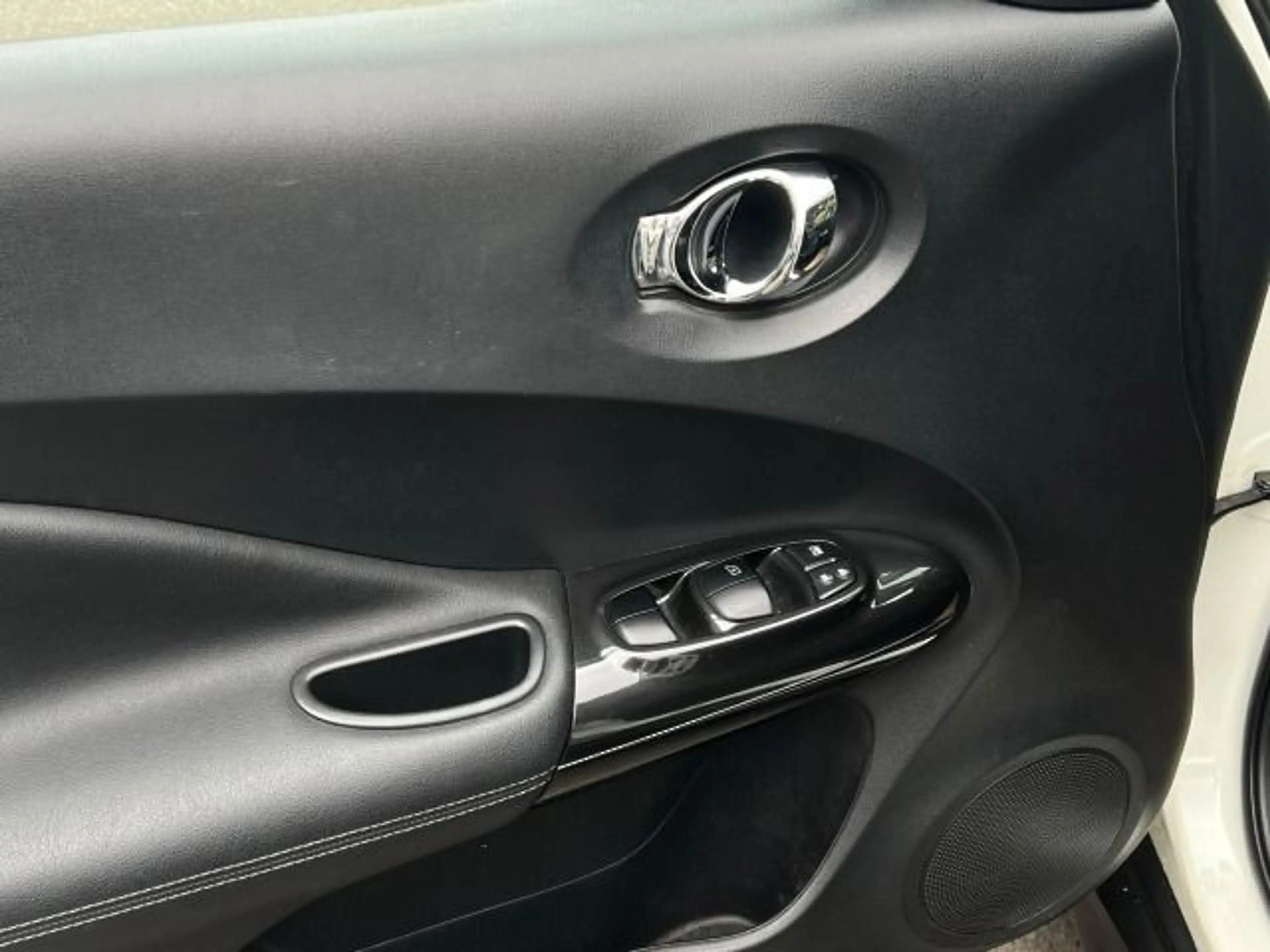 Nissan Juke 1.6 Enigma 4x2 *Allwetter* *360°* *Sitzh.* — photo 7