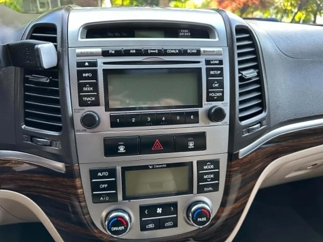 Hyundai SANTA FE снимка Hyundai SANTA FE