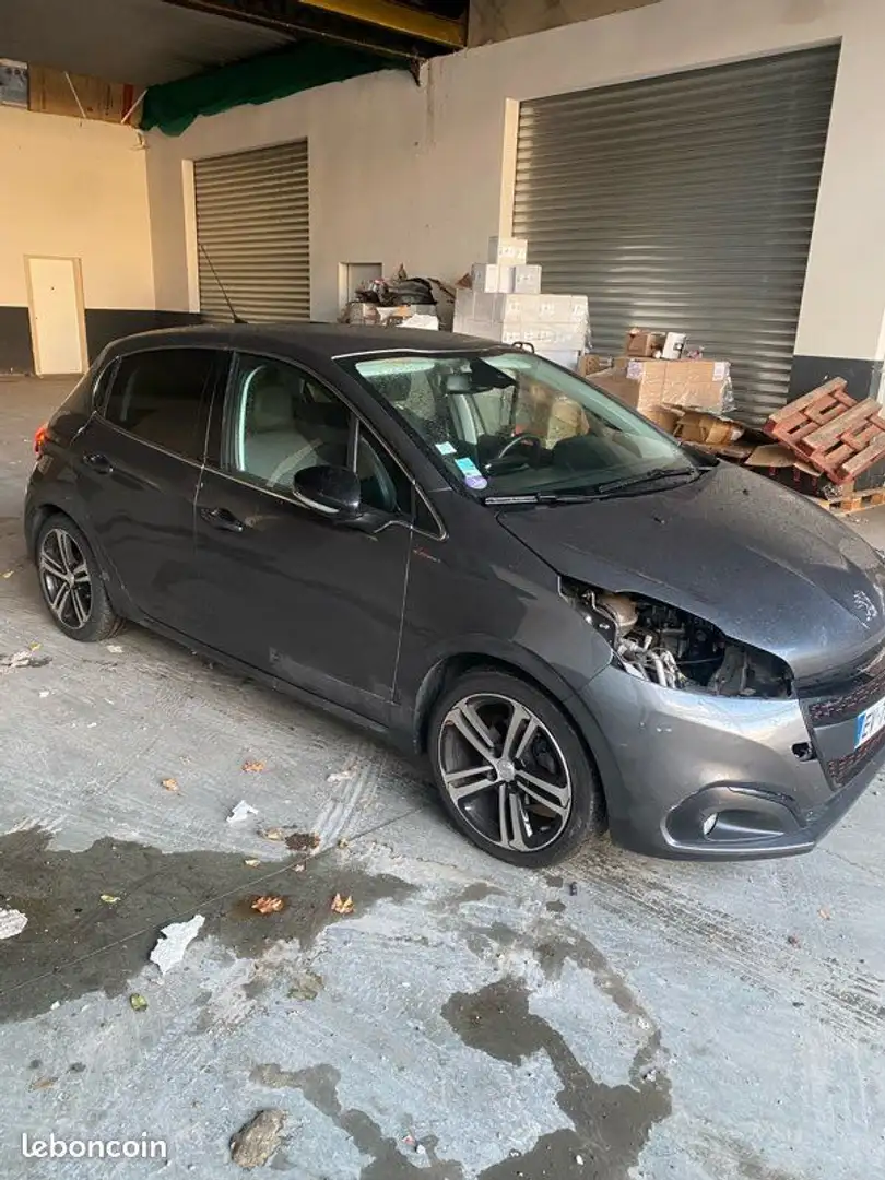 Peugeot 208 GT Line retour vol carte grise ok Gris - 2