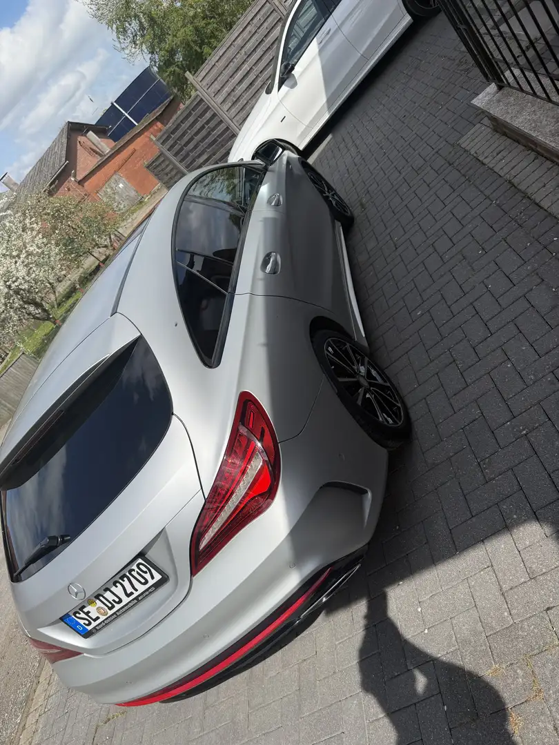 Mercedes-Benz CLA 250 CLA 250 4Matic Sport (117.951) Argintiu - 2