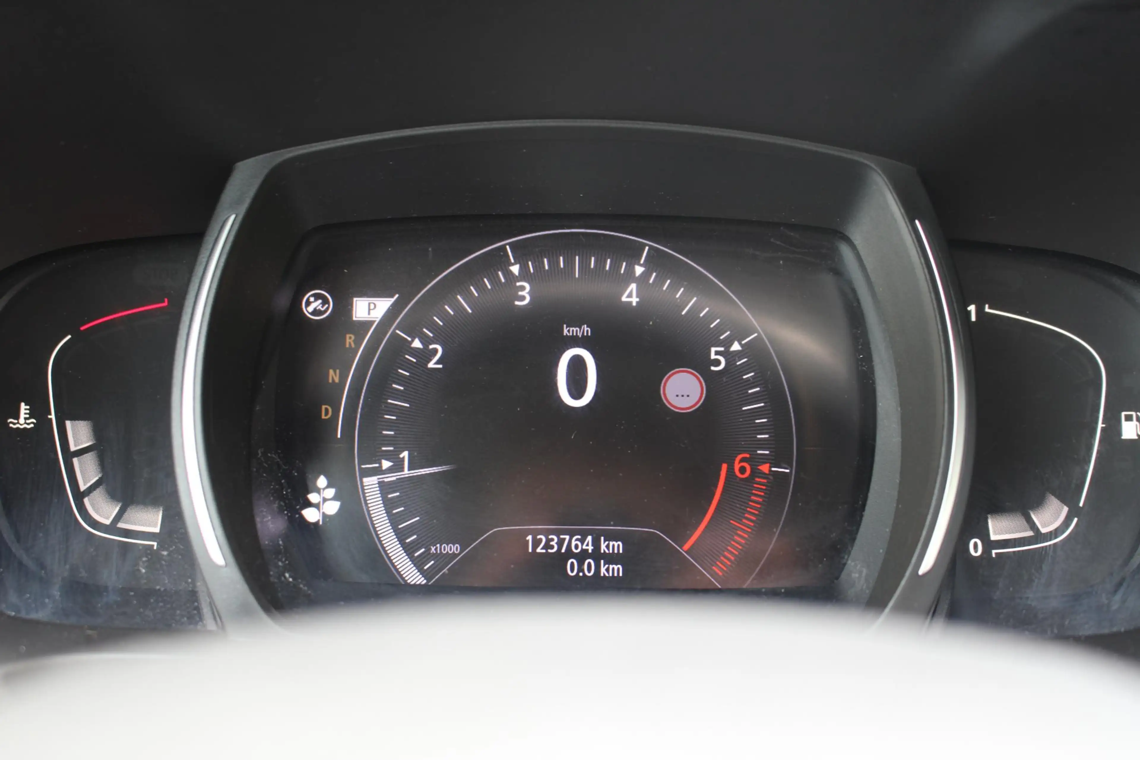 Renault Kadjar 1.3 TCe Zen | Automaat | Trekhaak | Cruise Control — photo 4