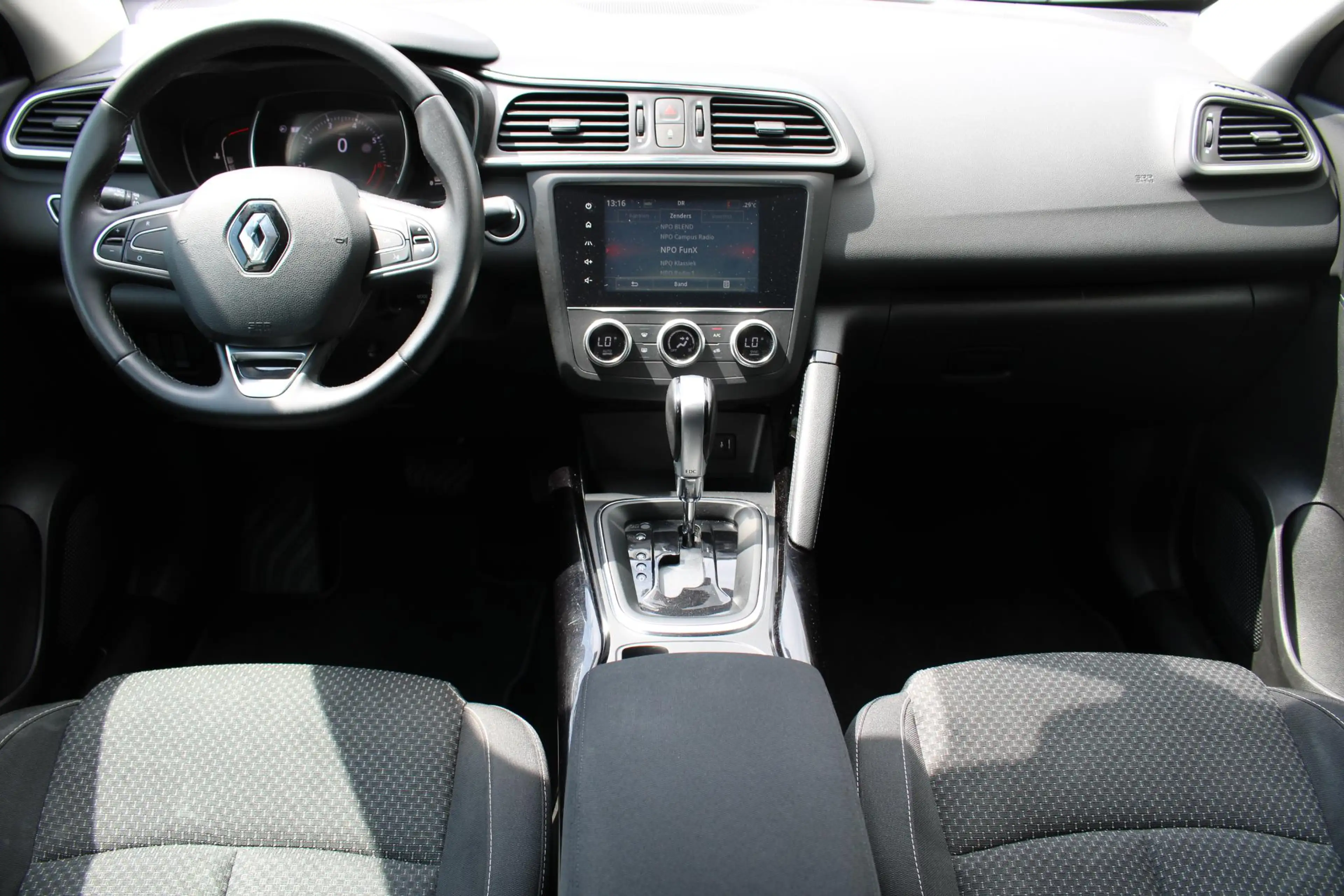 Renault Kadjar 1.3 TCe Zen | Automaat | Trekhaak | Cruise Control — photo 3
