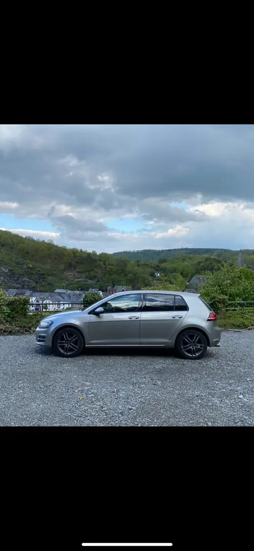 Volkswagen Golf 1.6 CR TDi 4Motion Highline - 1