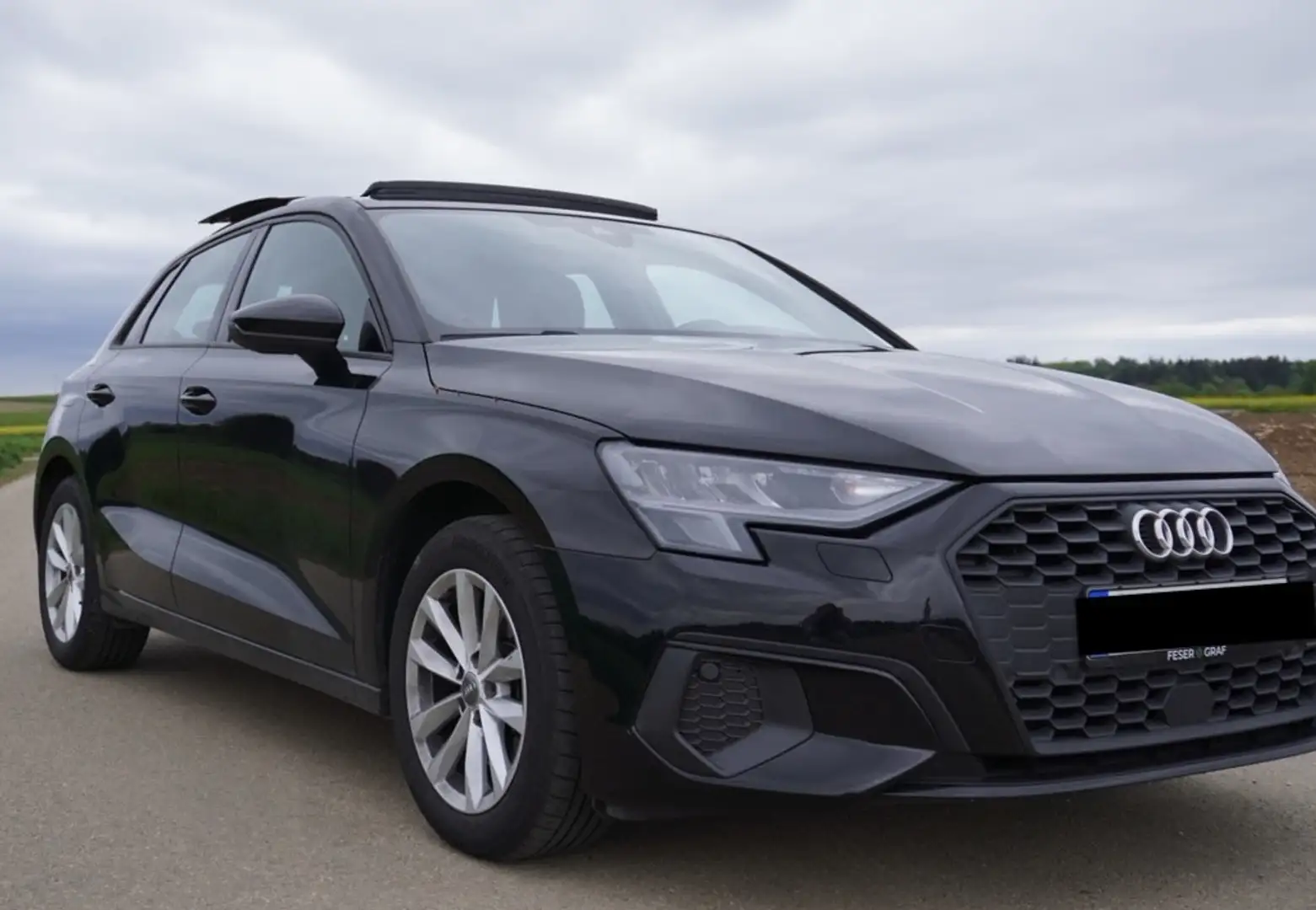 Audi A3 Audi A3 35 TFSI Sportback advanced - 1