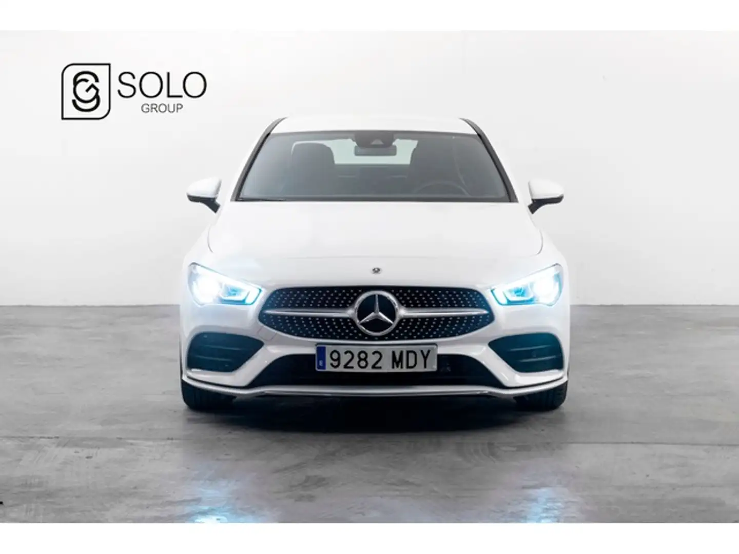 Mercedes-Benz CLA 180 Weiß - 2