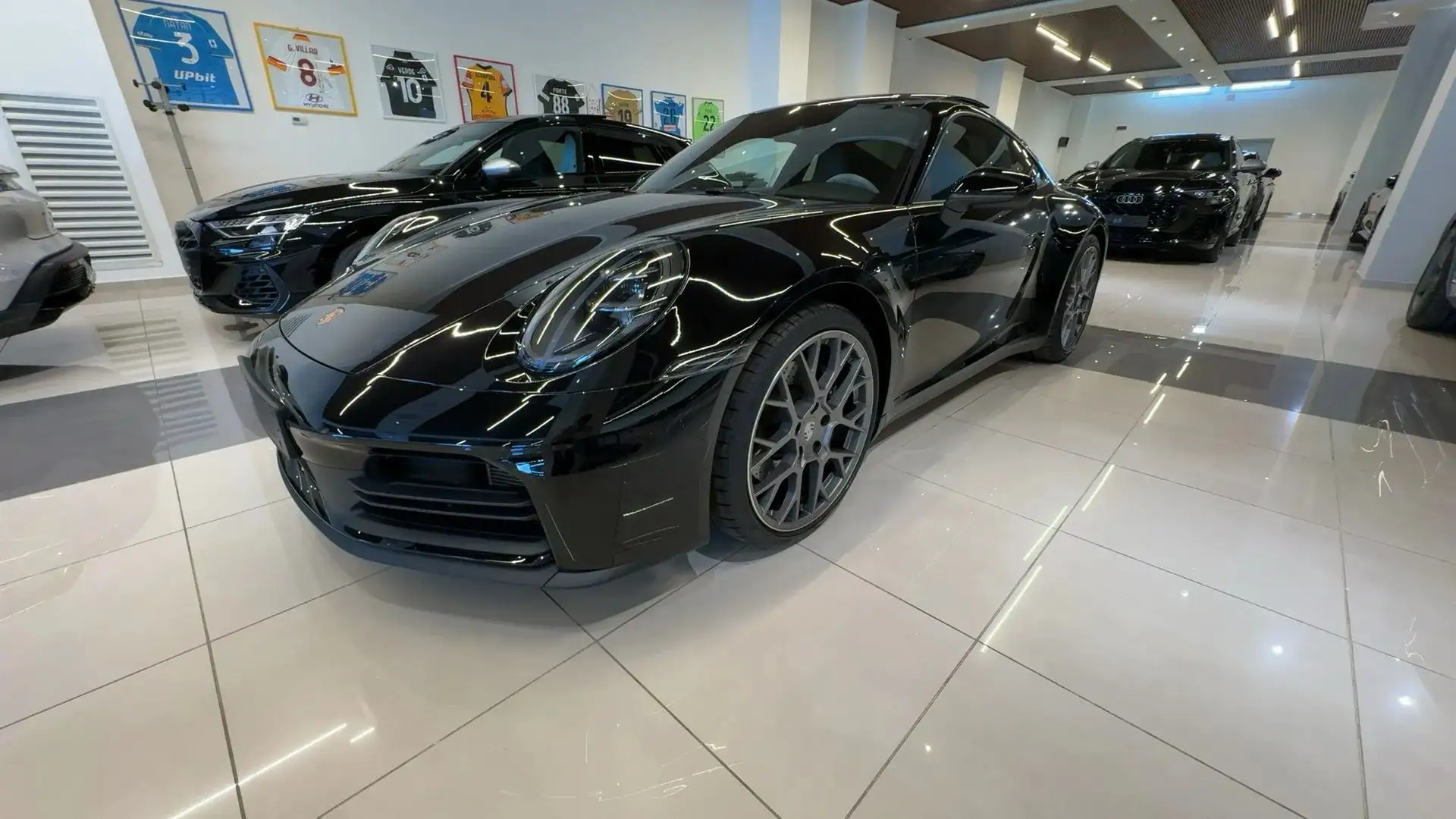 Porsche 992 911 Coupe 3.0 Carrera 394cv auto Nero - 2