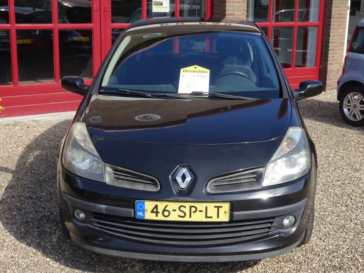 Renault Clio 1.4-16V TEAM SPIRIT Zwart - 2