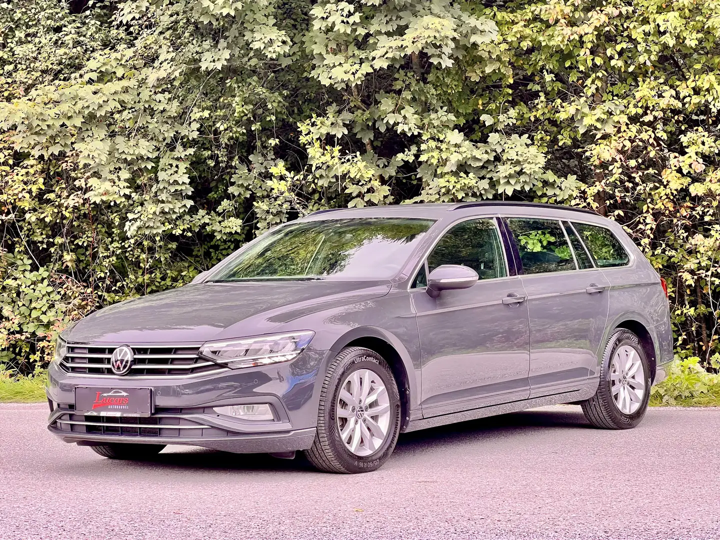 Volkswagen Passat Variant 2.0 TDI Business Aut. ACC*LED*NAVI*SPUR*1 BESITZ* Grau - 1