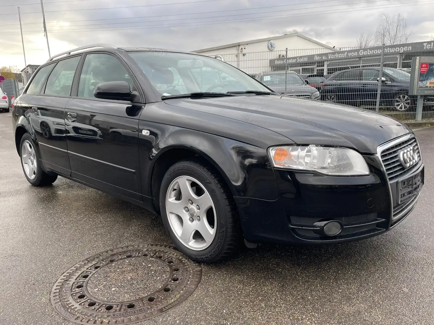 Audi A4 Avant 1.9 TDI Schwarz - 1