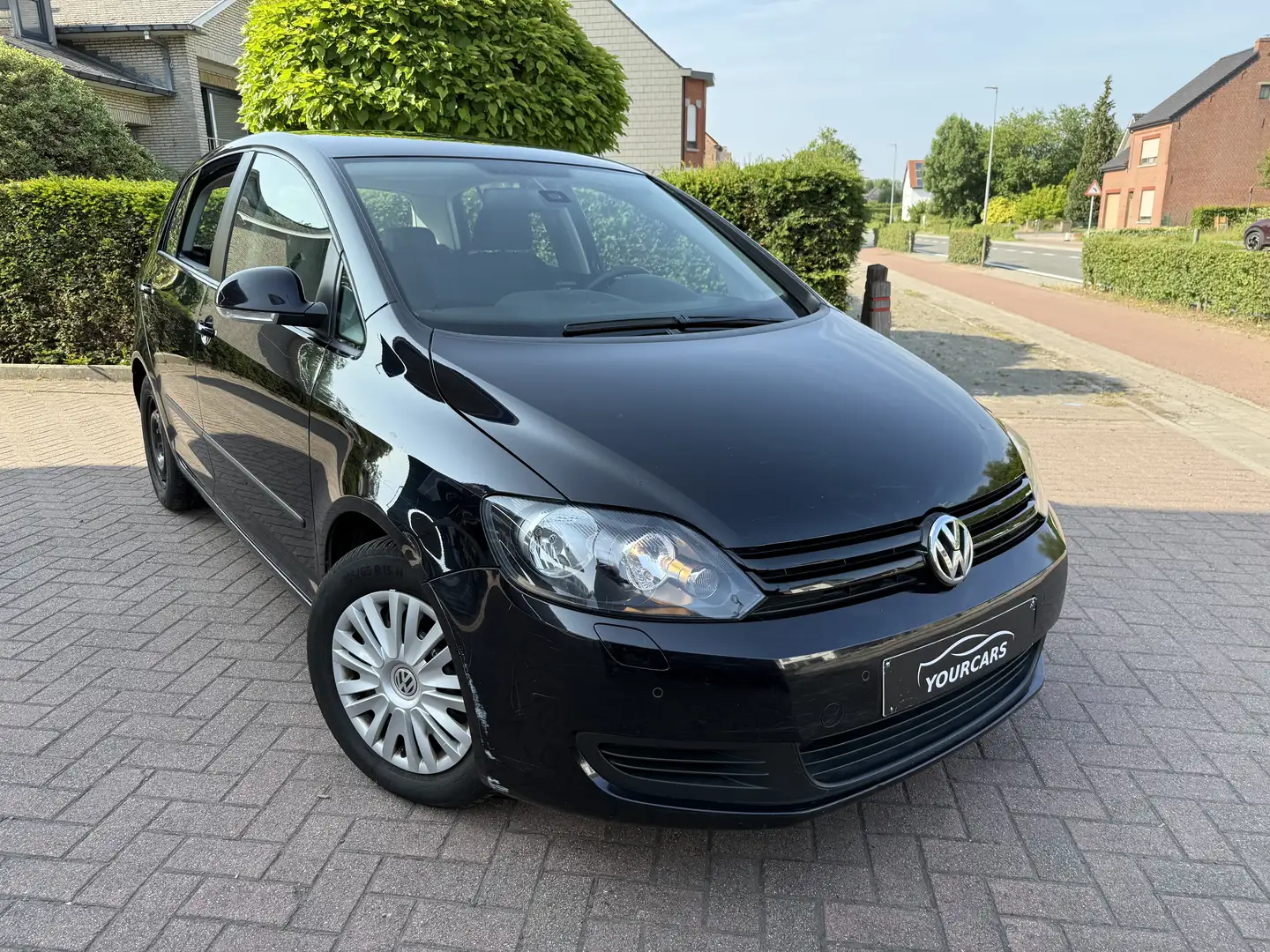 Volkswagen Golf 1.6 CR TDi Trendline * AIRCO * GPS * EURO 5 Noir - 2