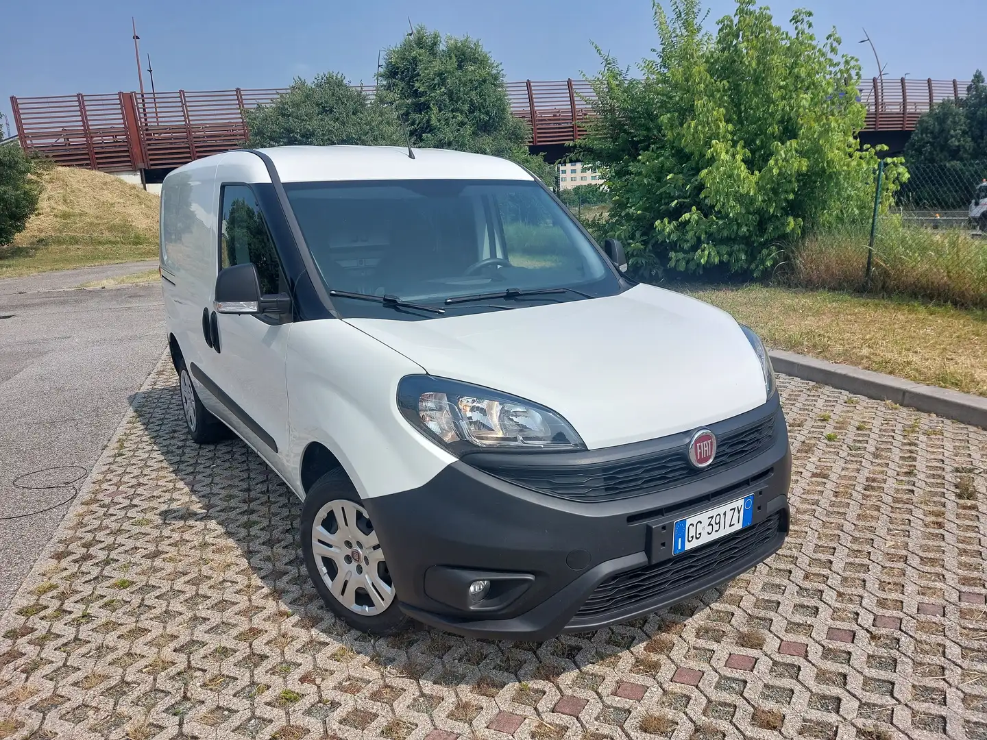 Fiat Doblo CARGO 4P /2021 CH1 LOUNGE 1.3 MJET 95CV E6D SeS Blanc - 2