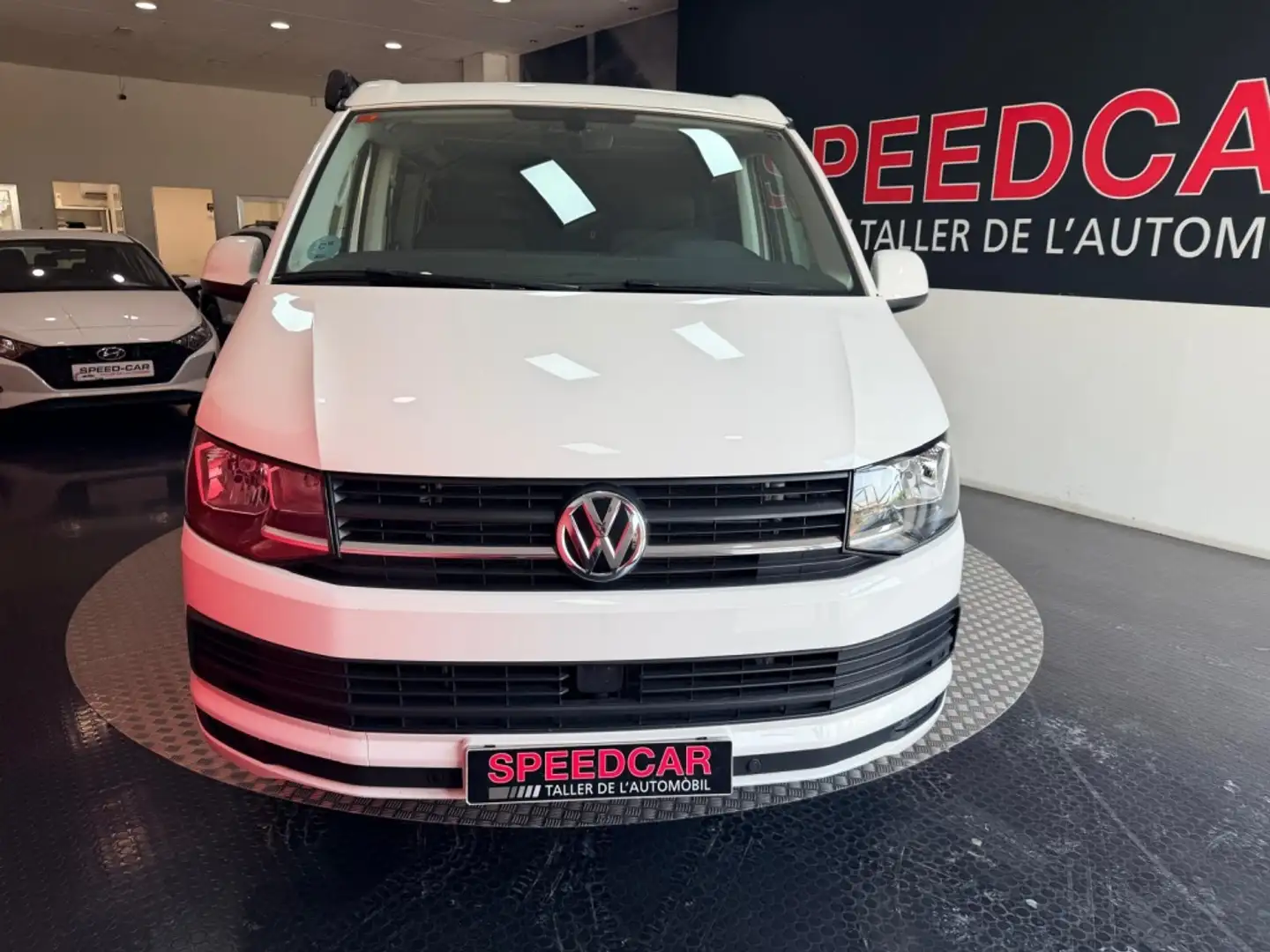 Volkswagen T5 California 2.0TDI BMT Beach 75kw Blanco - 2