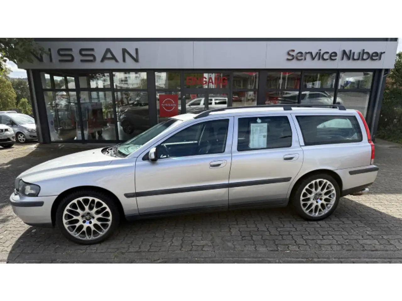 Volvo V70 Kombi T5 (P26) 2,3l Premium AT SUPER ZUSTAND, foto 3