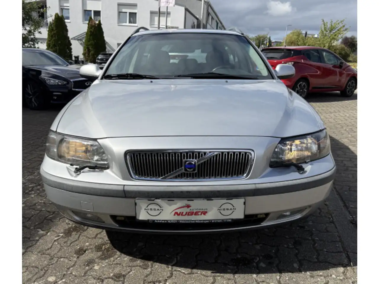 Volvo V70 Kombi T5 (P26) 2,3l Premium AT SUPER ZUSTAND, foto 4