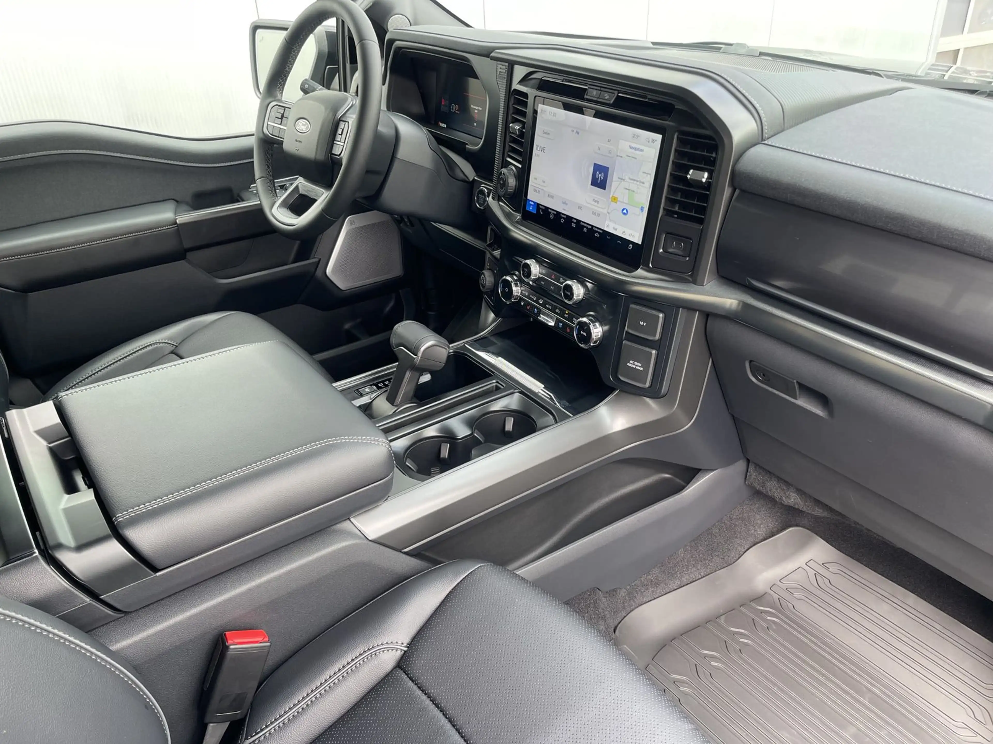 Ford F 150 Super Crew Lariat Black Edition 5,0 V8 — photo 10