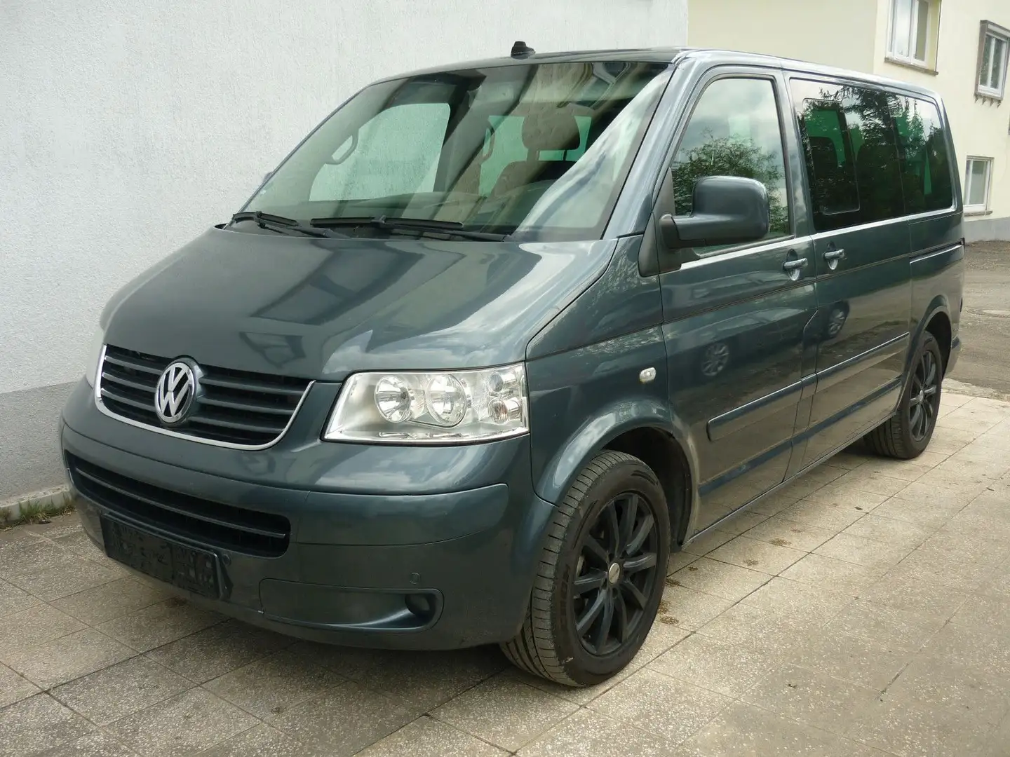 Volkswagen T5 Transporter Bus Multivan Comfortline Gris - 2