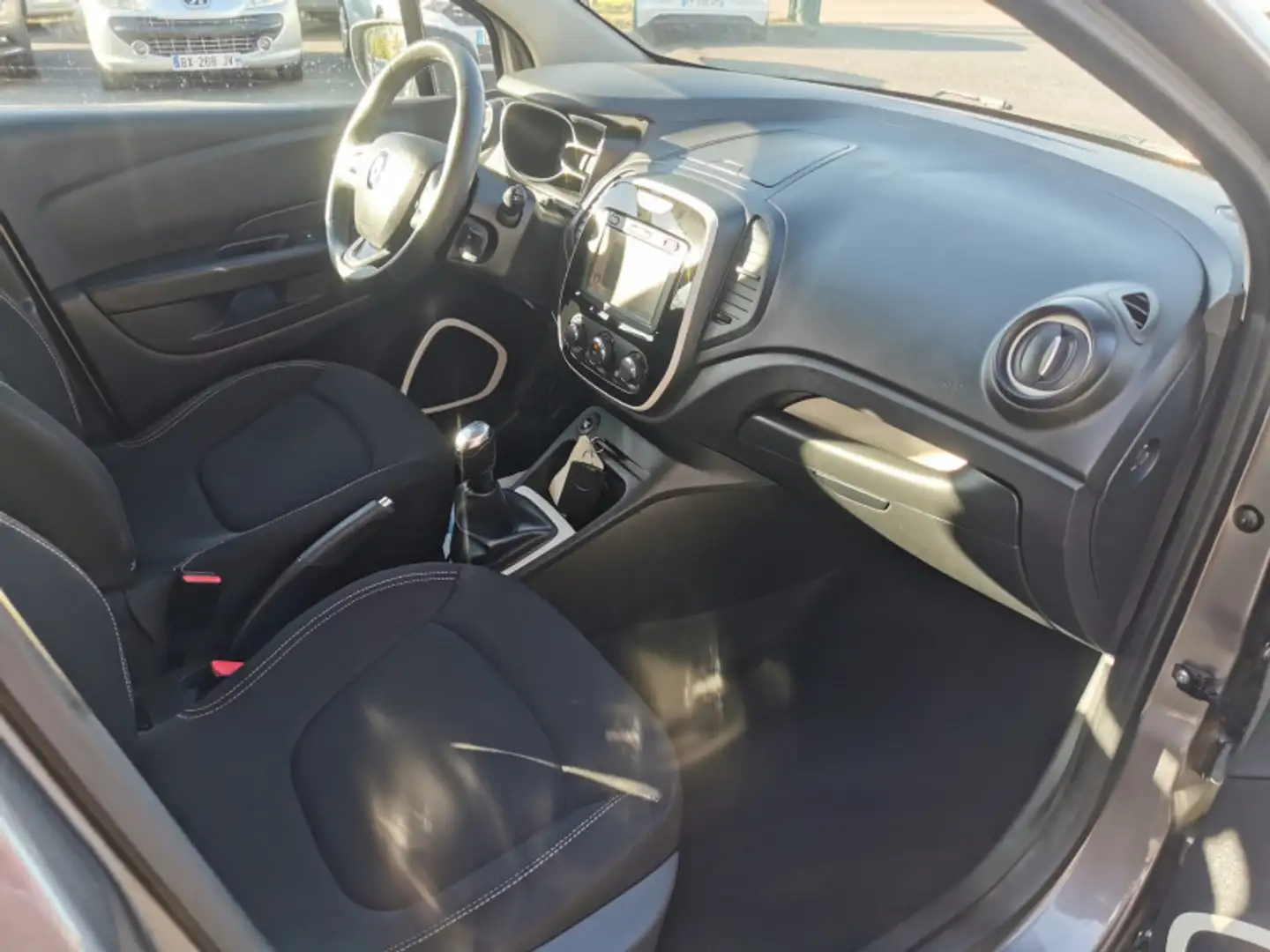 Renault Captur 1.5 DCI 90CH ENERGY BUSINESS ECO² Gris - 2