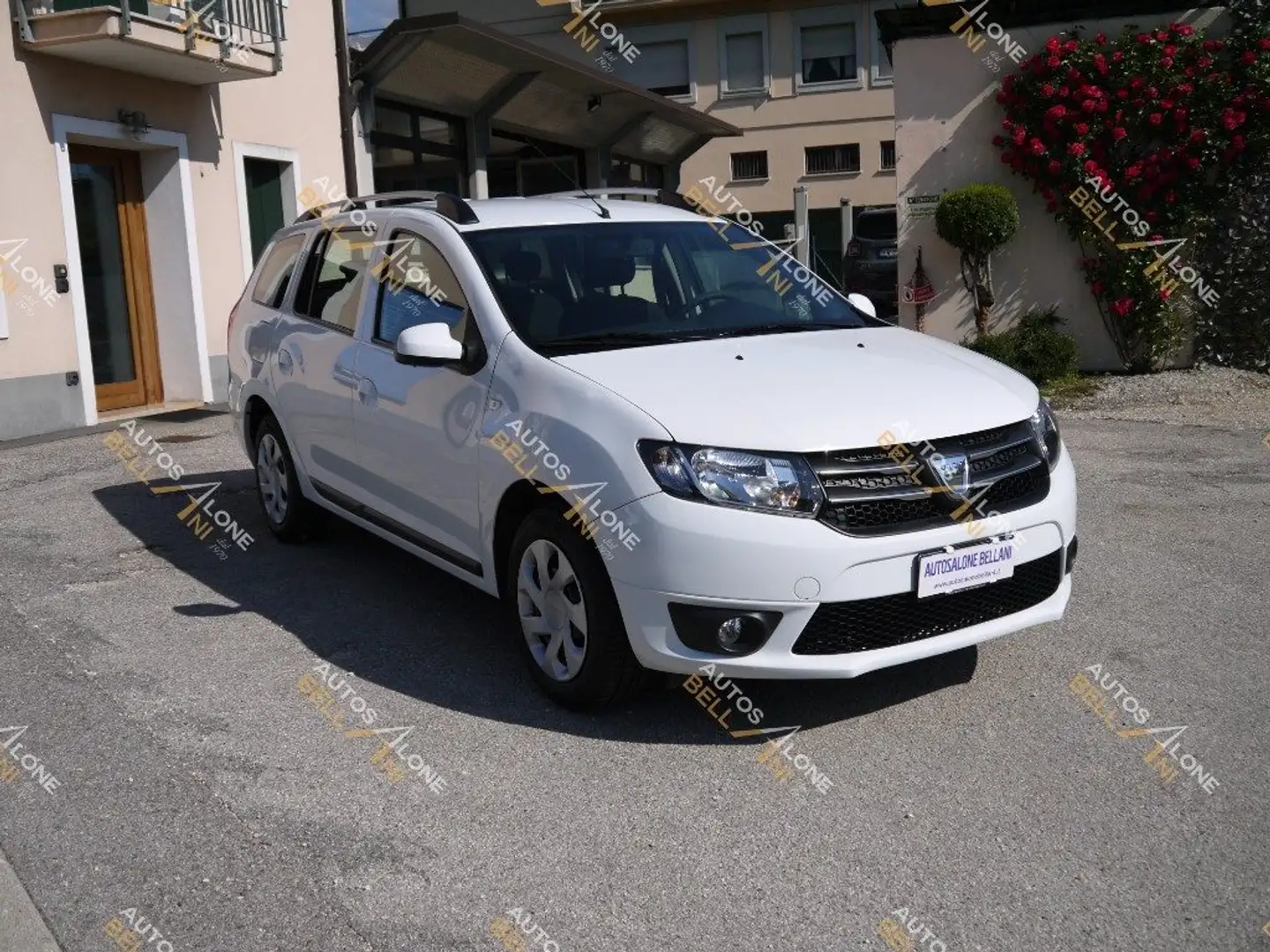 Dacia Logan MCV 1.5 dCi 8V 90CV Lauréate Wit - 1