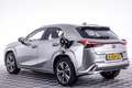 Lexus UX 300e Executive 54 kWh | LEDER | CARPLAY | Full LED Grijs - thumbnail 2