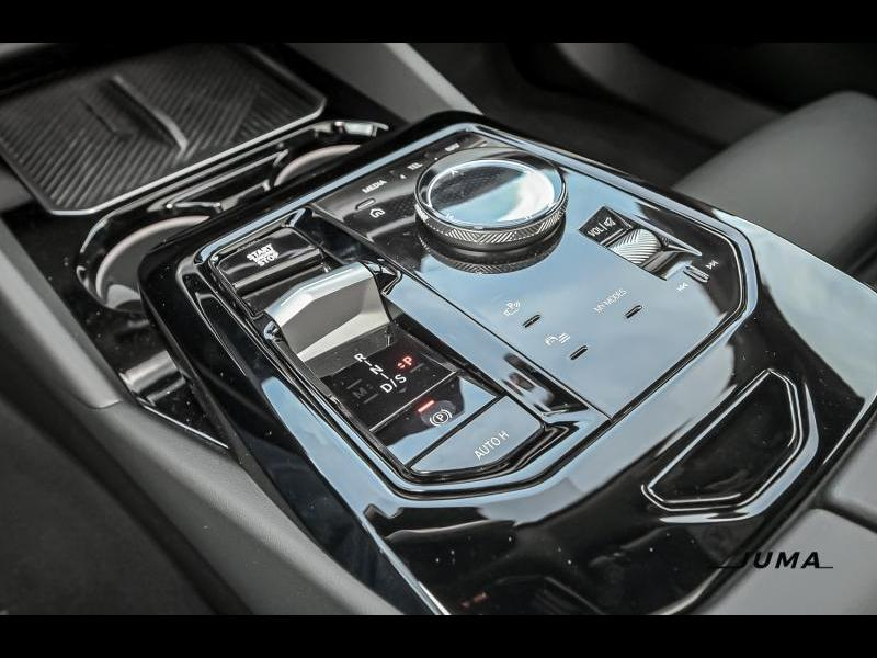 BMW 550 e - xDrive Touring - M Pack — photo 9