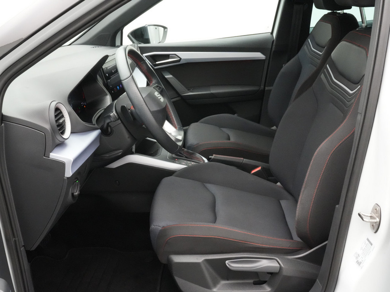 SEAT Arona FR DSG NAVI VIRT KAM SHZ CARPLAY LED PD — photo 9