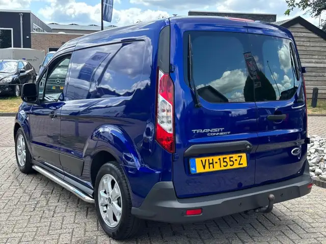 Ford Transit Connect view 7
