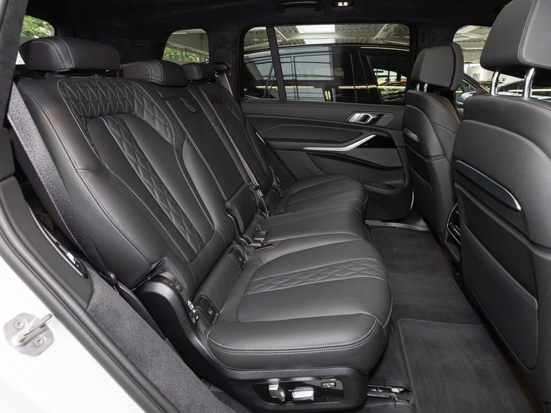 BMW X7 xDrive40i M Sport HUD PANO ACC AHK RFK NAVI — photo 13