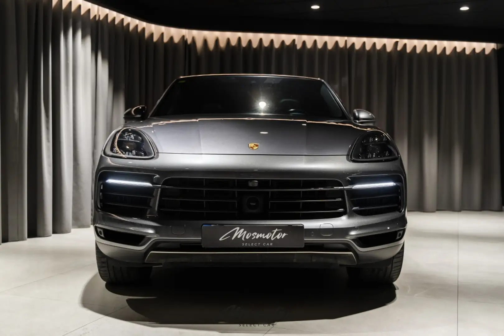 Porsche Cayenne E-Hybrid Coupé Aut. Gris - 2