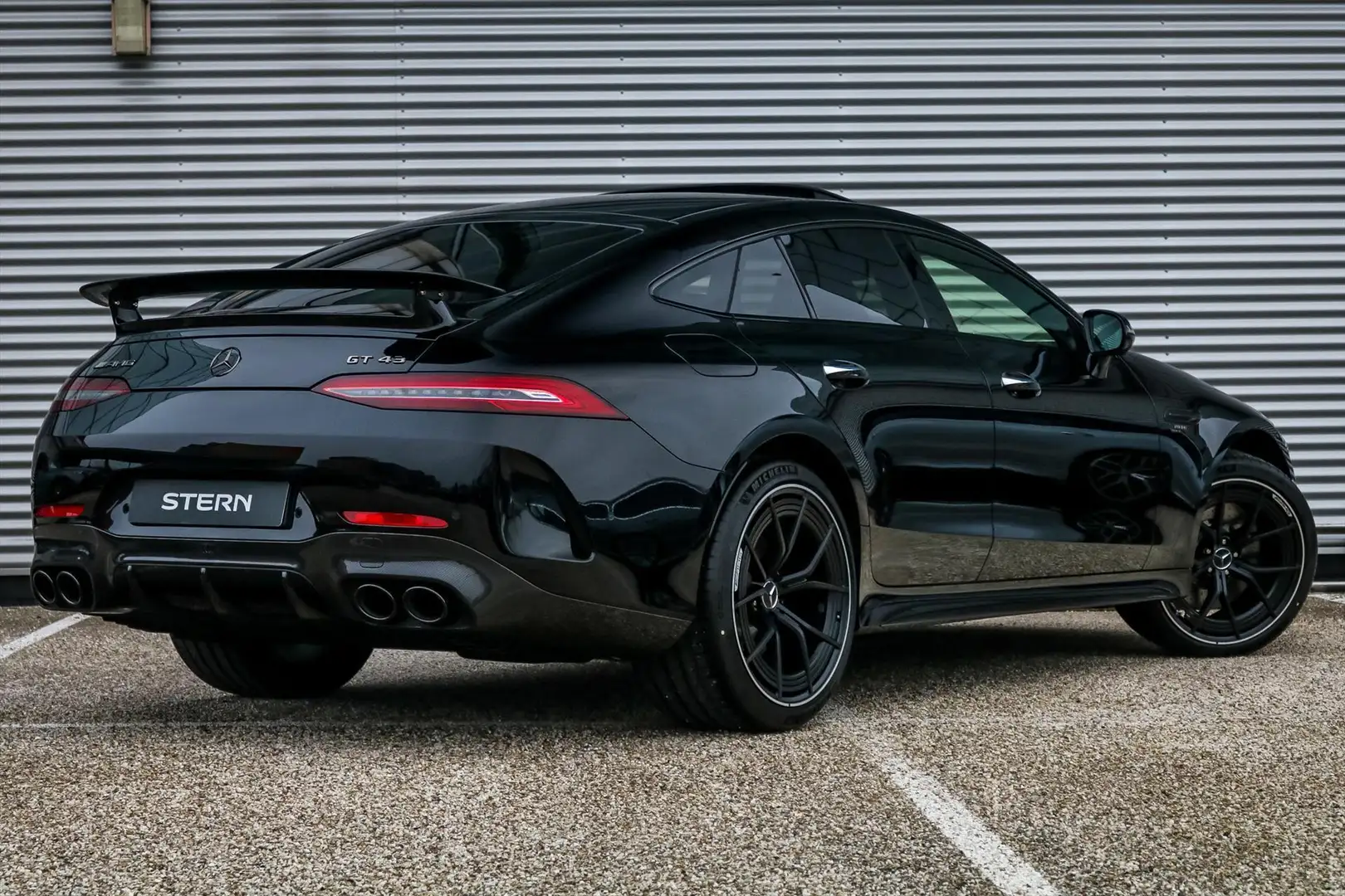 Mercedes-Benz AMG GT GT 43 AMG Coupé Automaat 4MATIC+ | Premium Plus Pa Zwart - 2