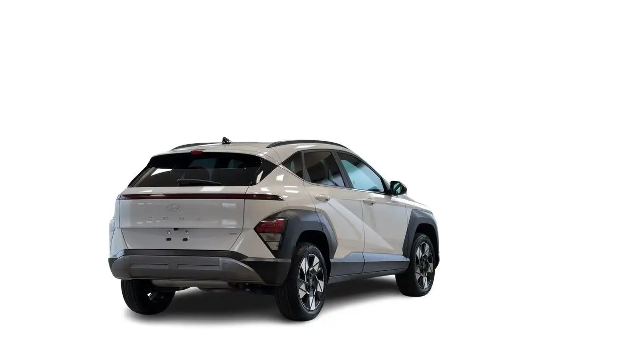 Hyundai KONA снимка Hyundai KONA