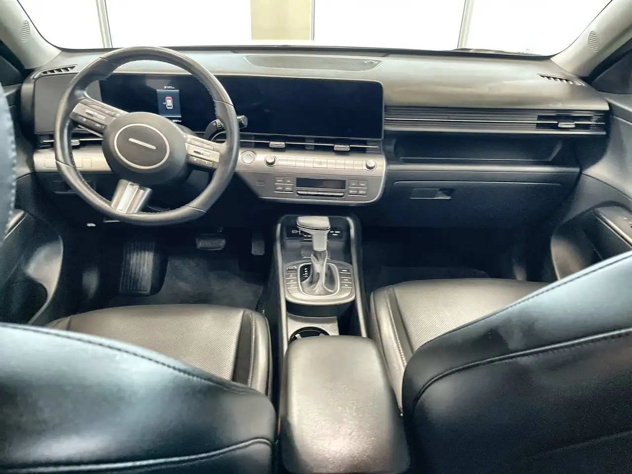 Hyundai KONA снимка Hyundai KONA