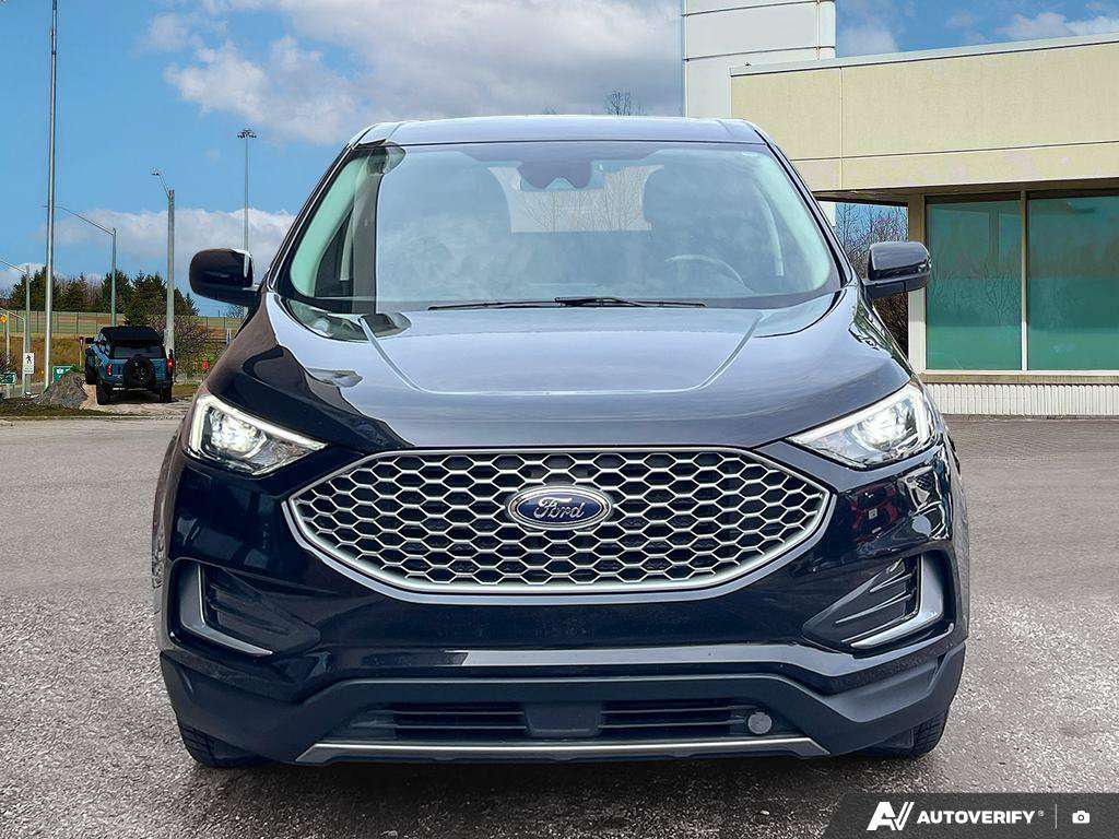 2023 Ford Edge