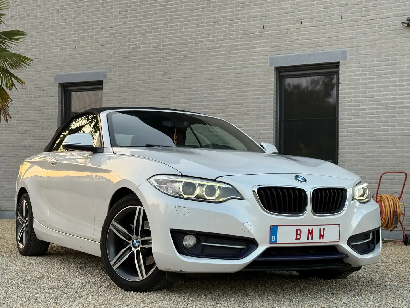 BMW 218 Cabriolet 218D//CABRIOLET//AUTO//CUIRE//XENON/GAR* Weiß - 1