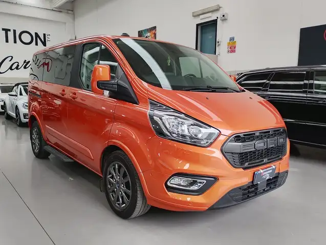 Ford Tourneo Custom Tourneo Custom 320 2.0 EcoBlue 170CV aut. Titanium