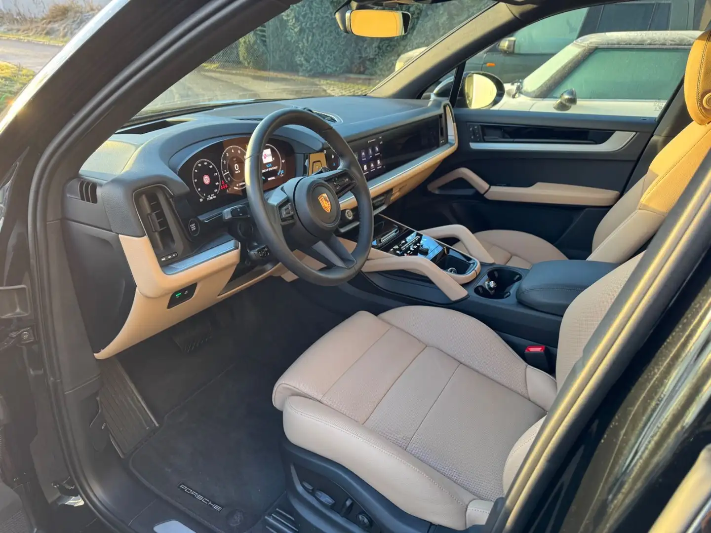 Porsche Cayenne *BI-COLOR*BEIFAHRERDISPLAY*PANO*VOLL* Noir - 2