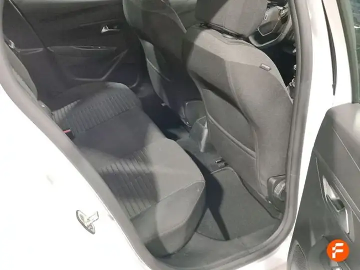 Peugeot 208 2024, foto 20