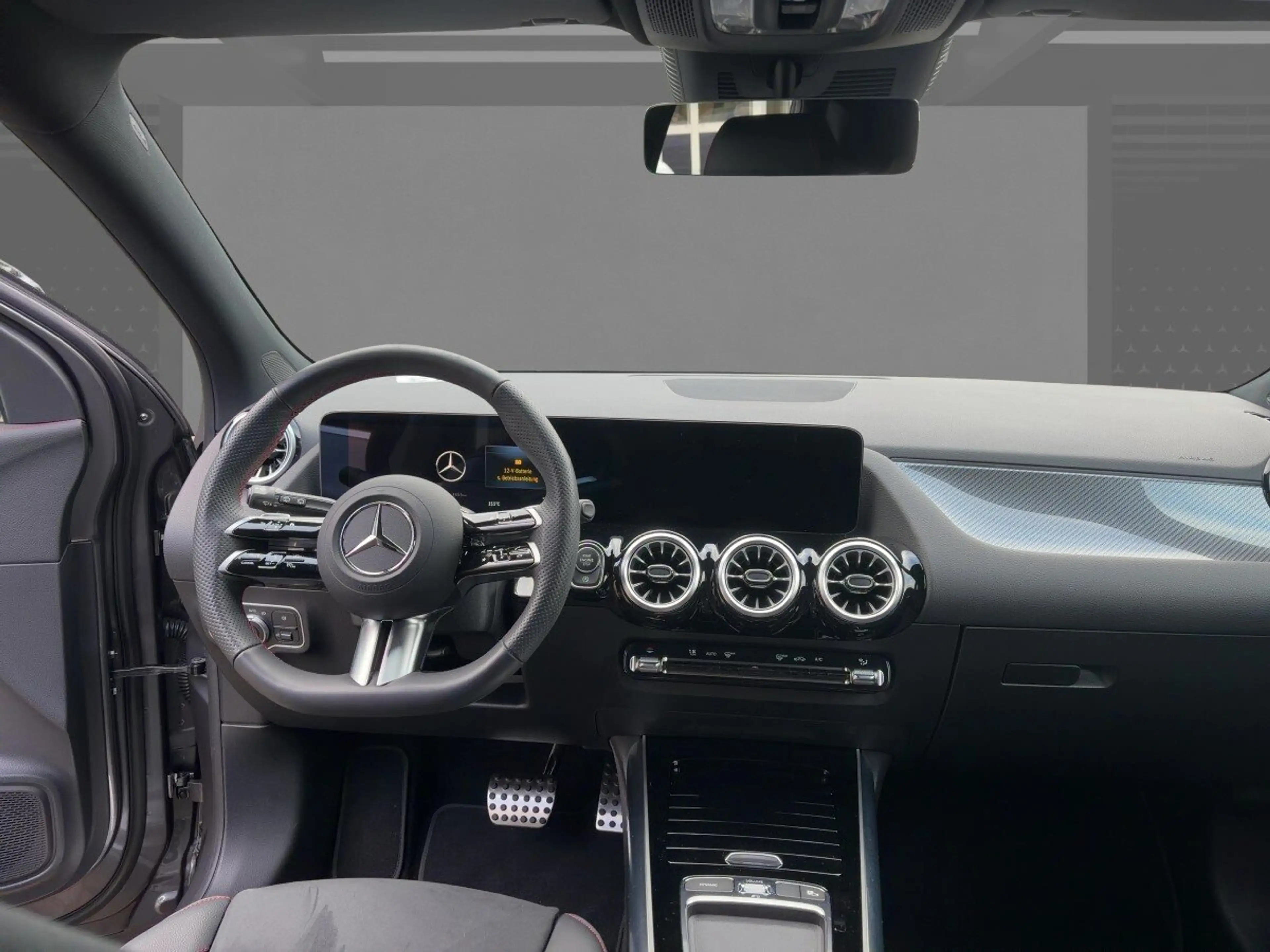 Mercedes-Benz GLA 180 GLA 180 AMG+PANORAMADACH+KEYGO+360+LED+TOTWINKEL — photo 8