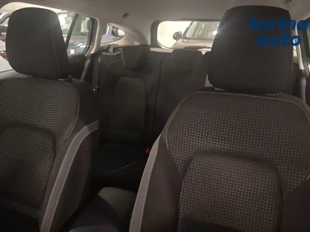 Ford Focus view 7